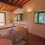 Tranquil Haven In Todi Countryside Chioano
