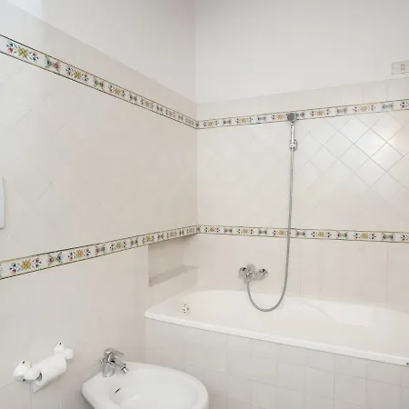 Belvilla By Oyo Casolare Due Сasa de vacaciones